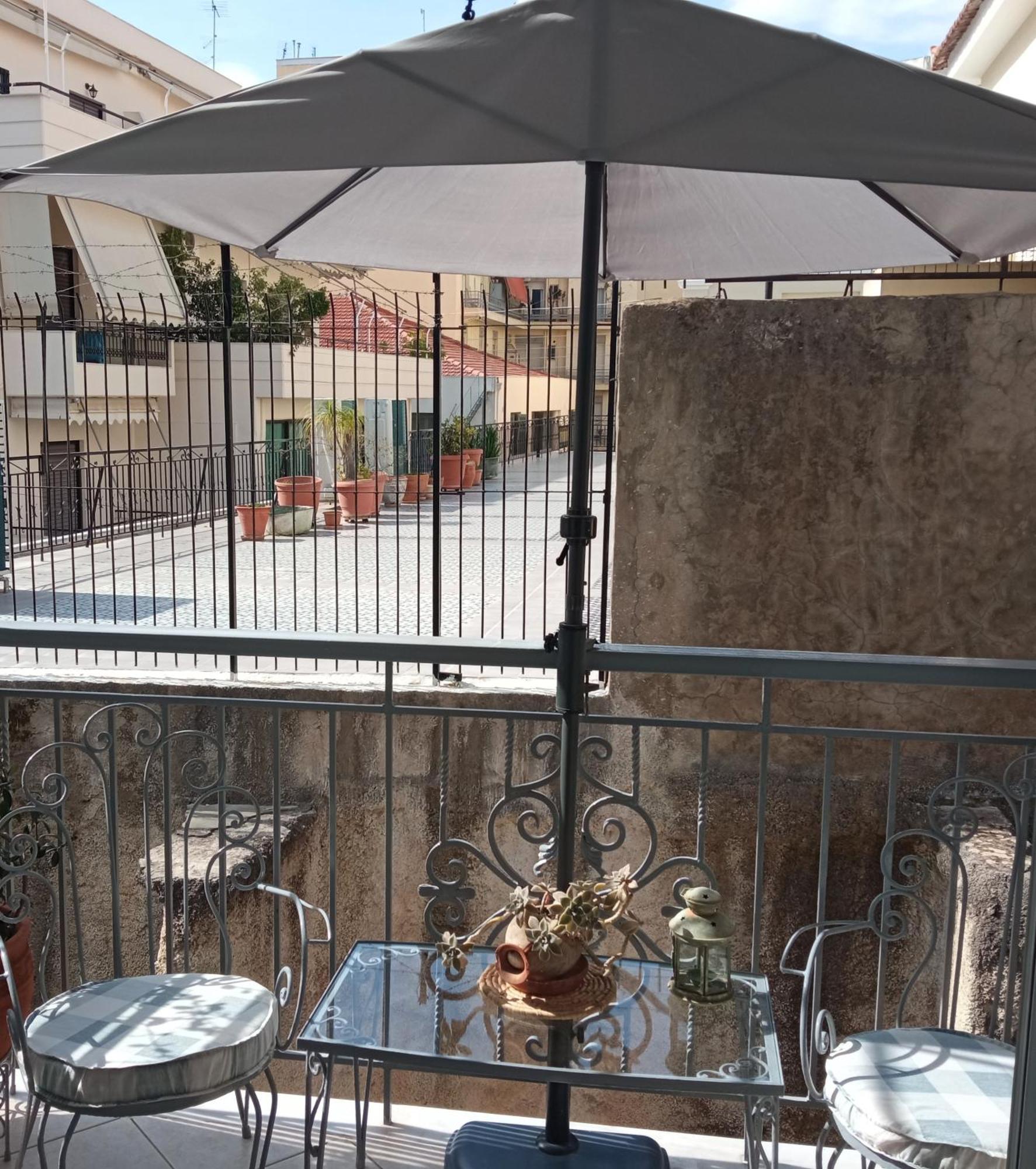 Ferienwohnung Nix Nax Kalamata Exterior foto